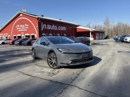 Toyota Prius  2024 XLE AWD $ 39943